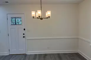 1726 Centra Villa Dr SW, Atlanta, GA 30311 - Photo 5