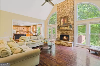 163 Woodcliff Drive, Suwanee, GA 30024 - Photo 21