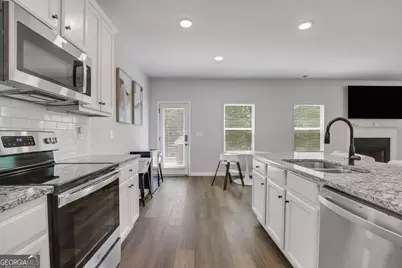 4950 Zoya Court SW, Atlanta, GA 30331 - Photo 9