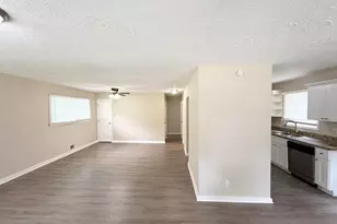491 Elbridge Dr NW, Atlanta, GA 30318 - Photo 3