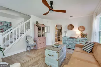 2802 Royal Bluff, Decatur, GA 30030 - Photo 5