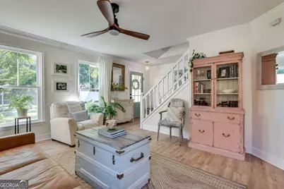 2802 Royal Bluff, Decatur, GA 30030 - Photo 7