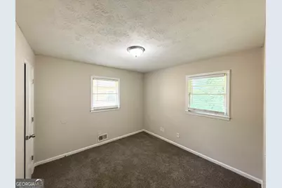 933 Capitol View Avenue NW, Atlanta, GA 30318 - Photo 7