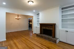 1025 Vistavia Cir, Decatur, GA 30033 - Photo 9