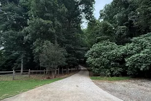 2526 Hancock Rd, Social Circle, GA 30025 - Photo 13