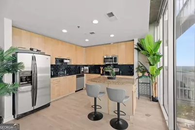 3324 Peachtree Road NE #1512, Atlanta, GA 30326 - Photo 11