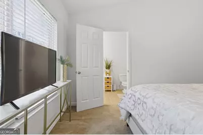 1428 Liberty Parkway NW, Atlanta, GA 30318 - Photo 19
