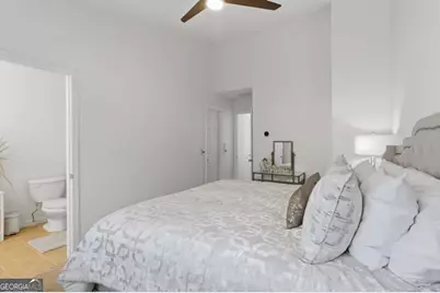 1428 Liberty Parkway NW, Atlanta, GA 30318 - Photo 15