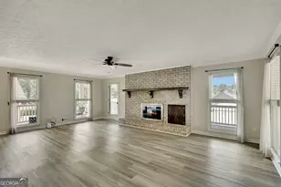 300 Briarwood Rd, Tyrone, GA 30290 - Photo 9