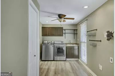 300 Briarwood Road, Tyrone, GA 30290 - Photo 27