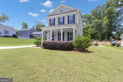 99 Middle Street, Senoia, GA 30276 - Photo 1