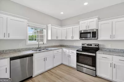 313 Old Rockdale Drive, Statesboro, GA 30461 - Photo 17