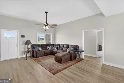 313 Old Rockdale Drive, Statesboro, GA 30461 - Photo 7