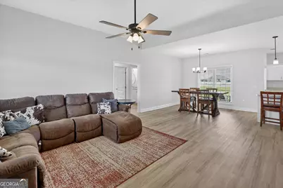 313 Old Rockdale Drive, Statesboro, GA 30461 - Photo 9
