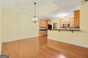 303 Commonwealth Cir, Newnan, GA 30263 - Photo 13