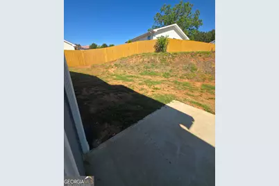 241 Charlotte Cir, Statham, GA 30666 - Photo 23