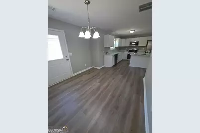 241 Charlotte Cir, Statham, GA 30666 - Photo 5