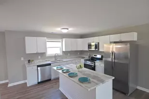 241 Charlotte Cir, Statham, GA 30666 - Photo 3