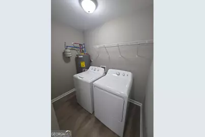 241 Charlotte Cir, Statham, GA 30666 - Photo 19
