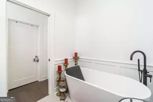 963 S On Main Dr, Woodstock, GA 30188 - Photo 27