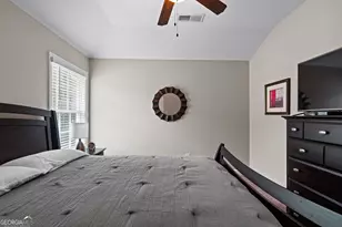 7 S York Dr, Newnan, GA 30265 - Photo 31