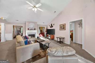 190 Meadowbrook Court, Covington, GA 30016 - Photo 9
