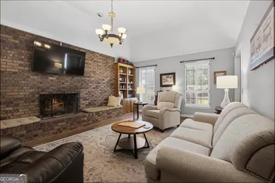 125 Stillwood Drive, Warner Robins, GA 31088 - Photo 13