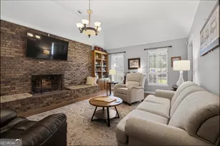 125 Stillwood Dr, Warner Robins, GA 31088 - Photo 13