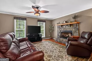 94 Old Pl Dr, Blue Ridge, GA 30513 - Photo 7