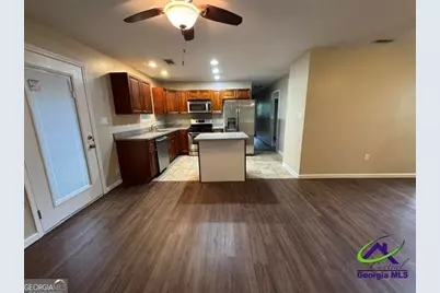112 Barbara Drive, Warner Robins, GA 31093 - Photo 5