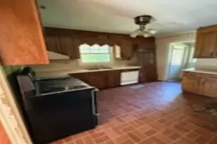625 Marshall St, Thomasville, GA 31792 - Photo 3