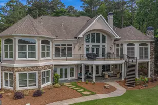 1121 Parrotts Cove Rd, Greensboro, GA 30642 - Photo 3