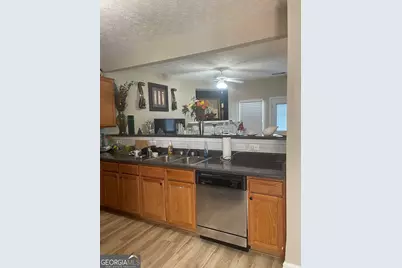 4911 Walden Lake Square, Decatur, GA 30035 - Photo 5