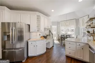 14124 Hopewell Rd, Alpharetta, GA 30004 - Photo 5