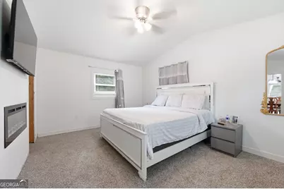 311 W Downing Court, Jonesboro, GA 30238 - Photo 17
