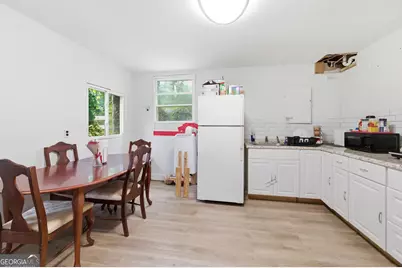 311 W Downing Court, Jonesboro, GA 30238 - Photo 27
