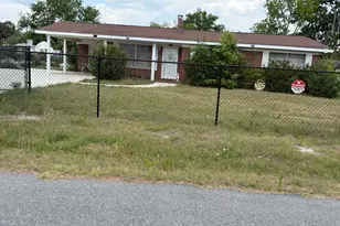12 Elementary St, Hazlehurst, GA 31539 - Photo 1