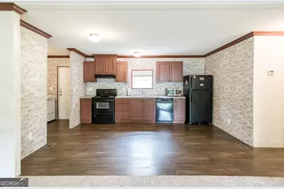 830 Satilla Circle, Blackshear, GA 31516 - Photo 11