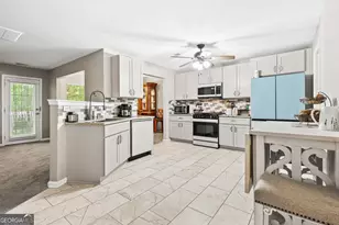 7155 Laurel Creek Dr, Stockbridge, GA 30281 - Photo 11
