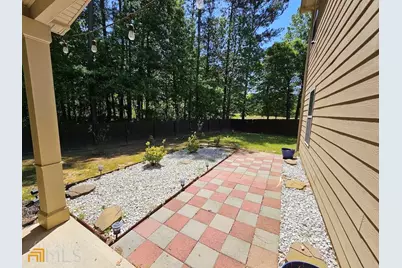 99 Matador Way, Newnan, GA 30263 - Photo 9