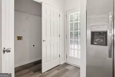 5305 Oakley Commons Boulevard, Union City, GA 30291 - Photo 11