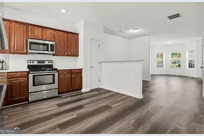 5305 Oakley Commons Boulevard, Union City, GA 30291 - Photo 13