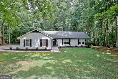 140 Wendell Court, Fayetteville, GA 30215 - Photo 3
