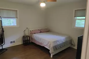 2752 Arrowood Dr, East Point, GA 30344 - Photo 11