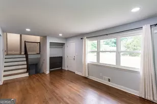 2752 Arrowood Dr, East Point, GA 30344 - Photo 7