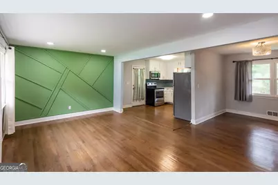 2752 Arrowood Drive #UPSTAIRS, East Point, GA 30344 - Photo 5