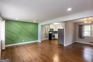 2752 Arrowood Dr, East Point, GA 30344 - Photo 5