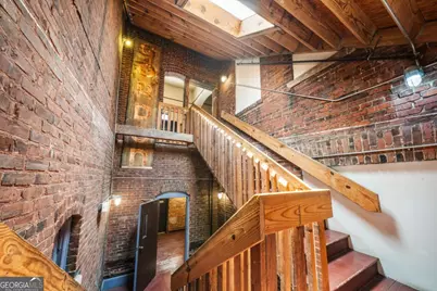 215 Mitchell Street SW #18, Atlanta, GA 30303 - Photo 9