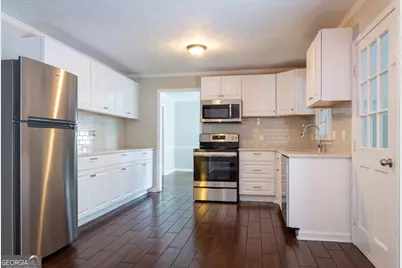 401 Freshman Drive, Lawrenceville, GA 30044 - Photo 7