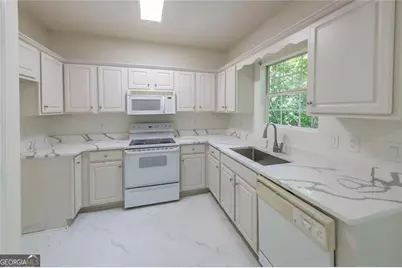 7830 Capps Ferry Road, Douglasville, GA 30135 - Photo 9